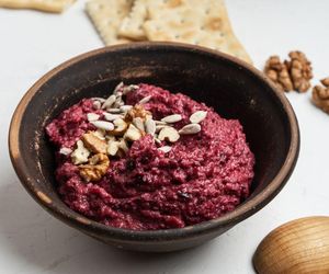 Do blendera wrzucam taką fasolę i te przyprawy. W 5 minut robię tę zdrową i smaczną pastę 