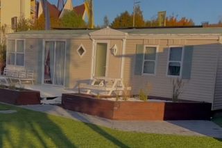 Rafał Brzozowski oferuje apartamenty na wynajem. Tak wyglądają pokoje