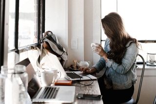 Work-life-learning balance. AI i microlearning odpowiadają na potrzeby rozwojowe pracowników