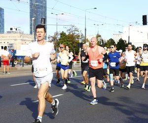 Uczestnicy 46. edycji Nationale-Nederlanden Maratonu Warszawskiego