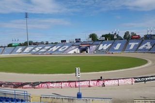Będą zmiany przy stadionie żużlowym w Lesznie? Miasto zleciło przygotowanie koncepcji