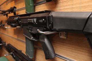 Fabryka broni żąda milona