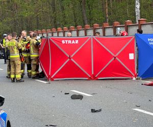 Tragedia w Marysinie Wawerskim: Motocyklista wjechał w pieszych przy cmentarzu
