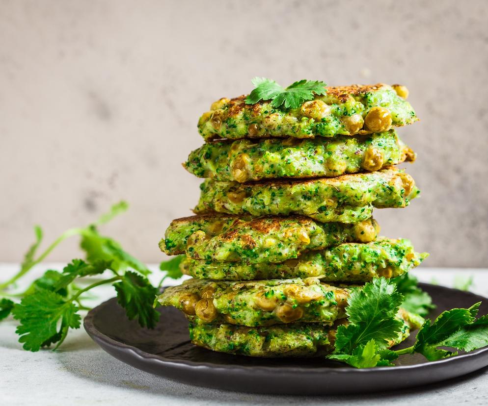 Placuszki z jasnoty białej – ich jedzenie to dzika przyjemność  