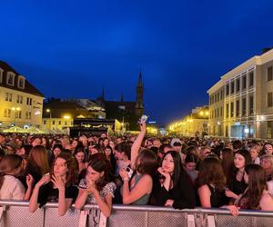 Dni Miasta Białegostoku 2024. Enej i Margaret przyciągnęły tłumy na Rynek Kościuszki [ZDJĘCIA]