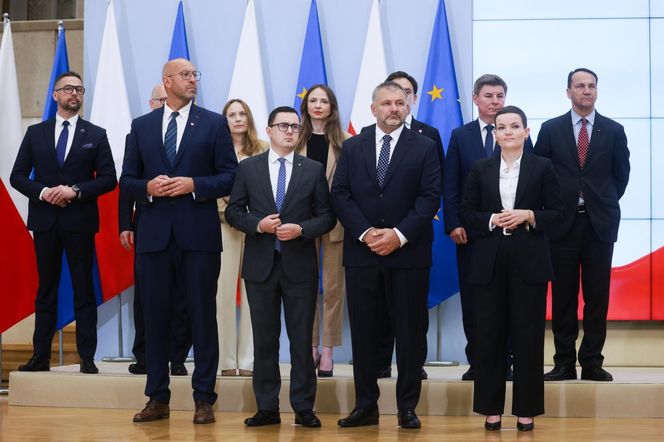 Konferencja premiera nt. rekonstrukcji rządu 