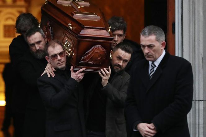 Pogrzeb Dolores O'Riordan. Tak fani żegnali wokalistkę The Cranberries