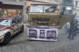 Wielka Szarża w centrum Łodzi. Oddziały konne przeszły przez Piotrkowską