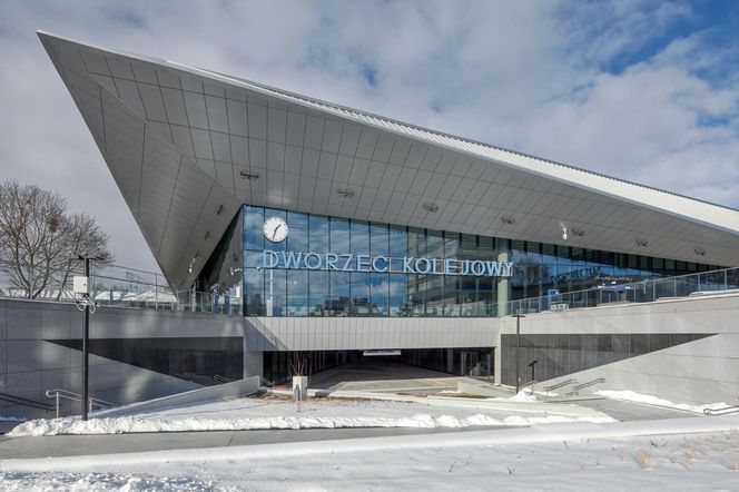 5. Dworzec Olsztyn Główny - od wstydu do wizytówki. Sprawdź opis.