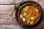 Orientalna zupa warzywna: przepis na jarzynową z charakterem