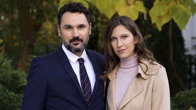 Barwy szczęścia odc. 2026. Regina Czapla (Kamila Kamińska), Piotr (Piotr Jankowski) 