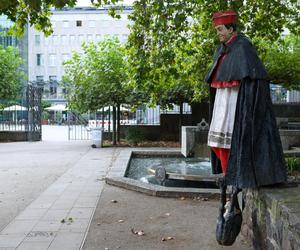 Skandal w kościele! Kardynał molestował 16-latkę, zgłaszają się kolejne ofiary