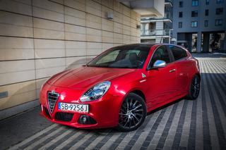 Alfa Romeo Giulietta Quadrifoglio Verde 1.75 TBI - TEST, OPINIE - silnik, dane techniczne, cena, bezpieczeństwo - ZDJĘCIA