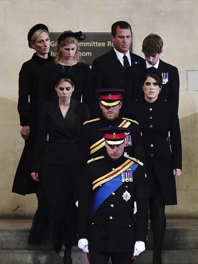 Upokorzenie księcia Harry'ego! Rodzina królewska pozbawiła go tego tuż przed pogrzebem