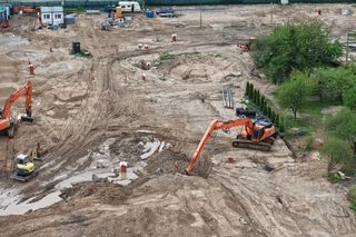 Wielka inwestycja w Mikołajkach. Tak powstaje nowoczesny kompleks sportowo-rekreacyjny