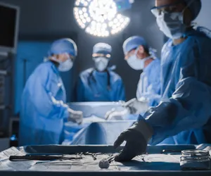 Eksperci alarmują. Coraz więcej Polaków sprzeciwia się pobraniu narządów