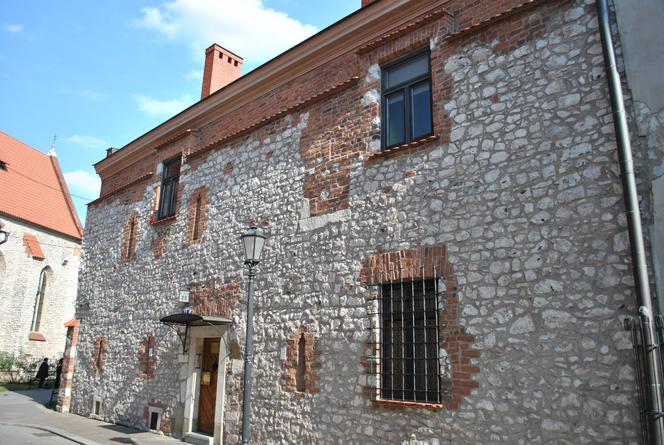 Jaki jest najstarszy budynek mieszkalny w Krakowie?