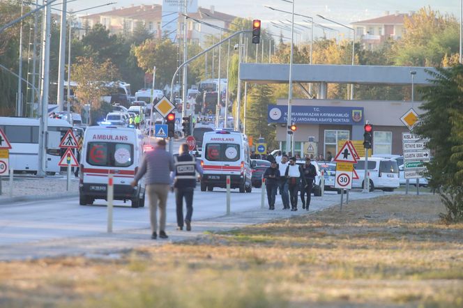 Zamach terrorystyczny w zakładach lotniczych w Turcji 