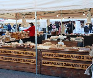 Festiwal Czekolady i Słodkości na placu pod zamkiem w Lublinie 