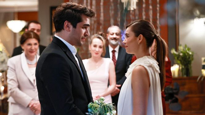 Ferit i Seyran z serialu "Złoty chłopak" wezmą trzeci ślub! 