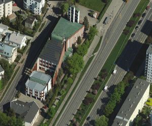 Ułożył znak krzyża z paneli fotowoltaicznych na kościele. „Bóg widzi i cieszy się”