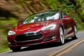 Tesla wzywa do serwisu ponad 14. tys Modeli S. Chodzi o poważną wadę fabryczną