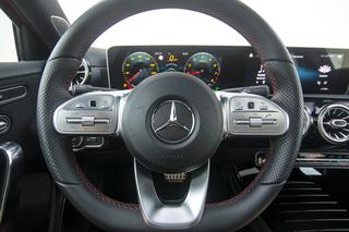 Mercedes-Benz A200 AMG Line