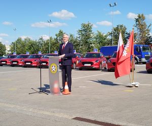 Siedlecki WORD wymienił starą flotę pojazdów egzaminacyjnych na nowe samochody marki Suzuki Swift