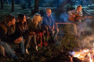 M jak miłość odcinek 1413, Iza (Adriana Kalska), Marcin (Mikołaj Roznerski), Sonia (Barbara Wypych), Marzenka (Olga Szomańska), Ula (Iga Krefft)