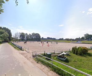   Mała wieś w woj. warmińsko-mazurskim z wielką renomą. To miejsce przyciąga gwiazdy
