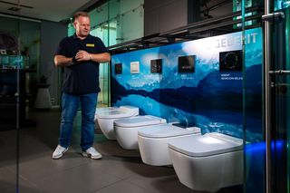 Murator Remontuje: Montaż stelaża podtynkowego