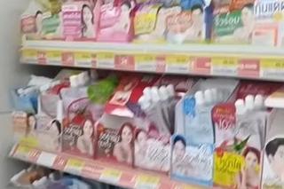 Pięcioraczki na zakupach w Tajlandii 