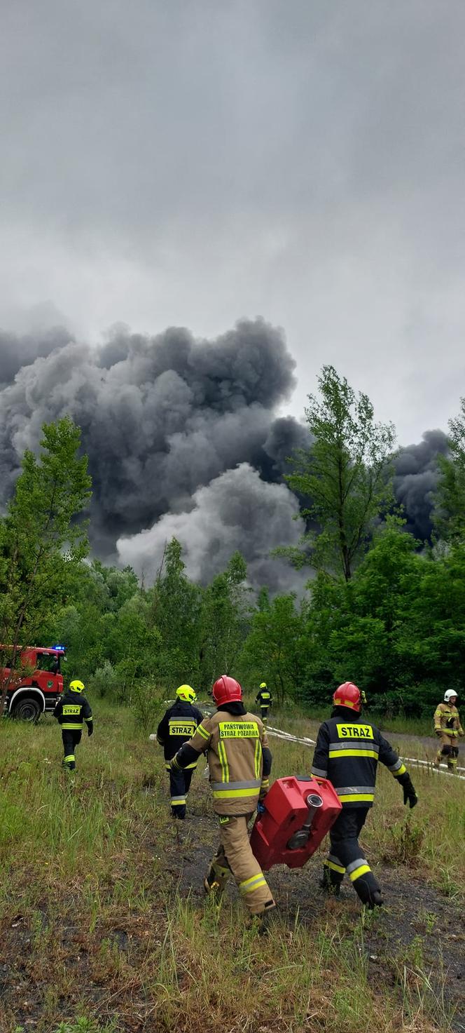 Pożar materiałów niebezpiecznych w Kaczycach