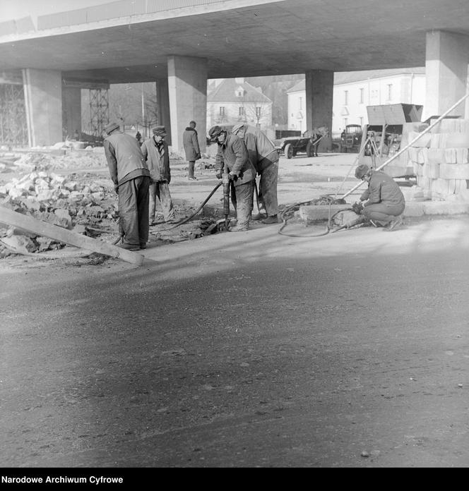 Budowa Trasy Łazienkowskiej w Warszawie 1974