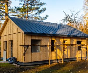 Odbudowa domków fińskich na Polu Mokotowskim