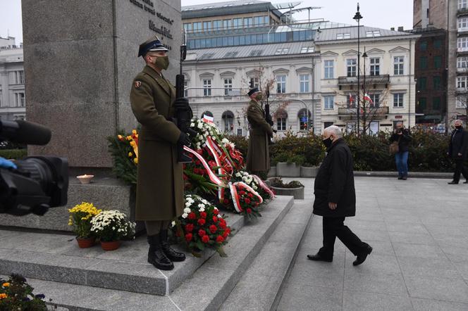 Kaczyński złożył kwiaty pod pomnikami polskich bohaterów