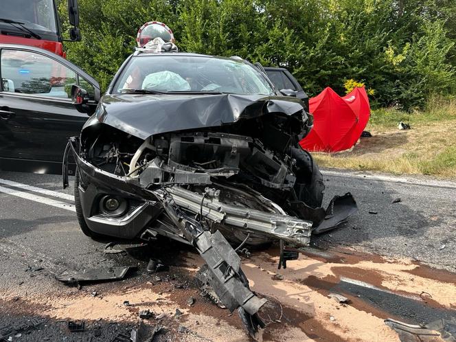 Tragiczny wypadek w miejscowości Obodowo. Nie żyje kobieta, wielu poszkodowanych 