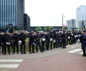 Marsz Równości w Katowicach 2025. Setki ludzi przeszło ulicami miasta. Były protesty
