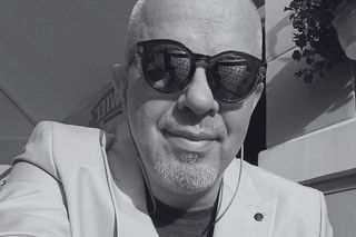 Nie żyje Jacek Śliwczyński. Znane są szczegóły pogrzebu byłego muzyka T.Love