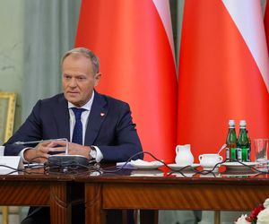 Iskrzy między Donaldem Tuskiem a Karolem Nawrockim