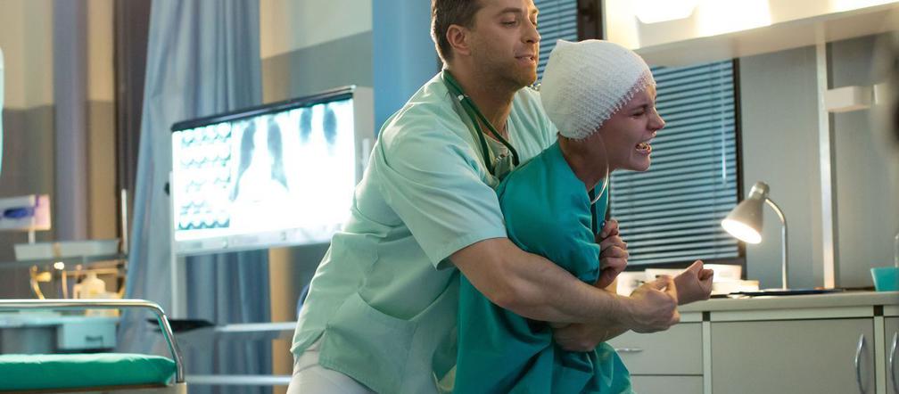 Na dobre i na złe odcinek 707, Wera (Magdalena Celmer), Marcin (Filip Bobek)