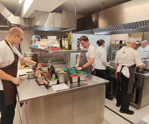 Hotel Monopol: 16 kucharzy dba o dietę reprezentacji Polski. Co znajdziemy w menu kadrowiczów? 