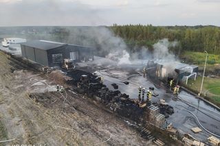 Pożar w bazie firmy transportowej w gm. Łuków