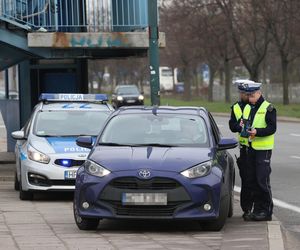 Niewidzialni policjanci w Warszawie w akcji. Nowe zasady kontroli drogowych zaskakują