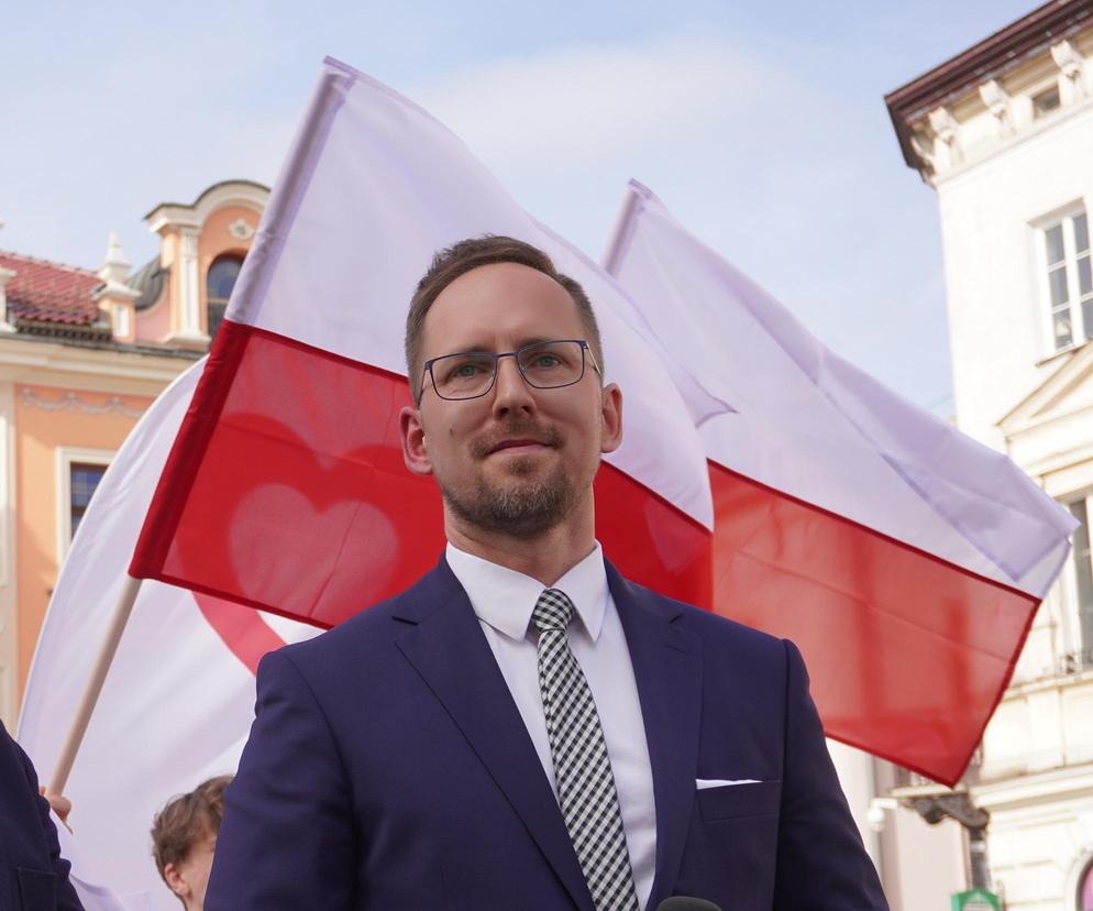 Jakub Kwaśny oficjalnie prezydentem Tarnowa. Wygłosił swoje pierwsze przemówienie