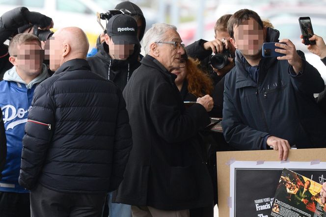 Robert De Niro już w Polsce. Aktor przyłapany na lotnisku w Warszawie