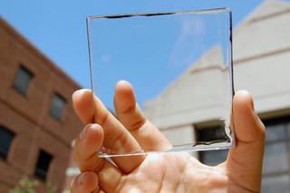 Wynaleziono transparentny panel fotowoltaiczny