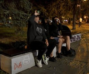 alkohol nocą w Warszawie