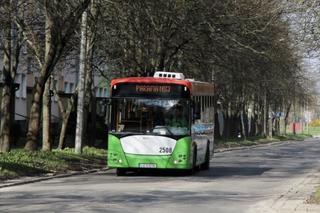 Parafia w Lublinie dowozi wiernych autobusem MPK na Msze św. 