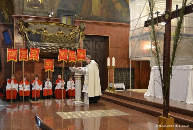 Ponad stu aktorów wystąpiło w piekarskim Misterium Męki Pańskiej